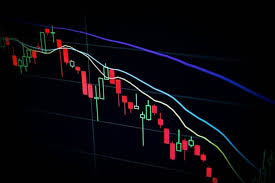 Crypto Market in Turmoil: Bitcoin and Ethereum Crash Plummet